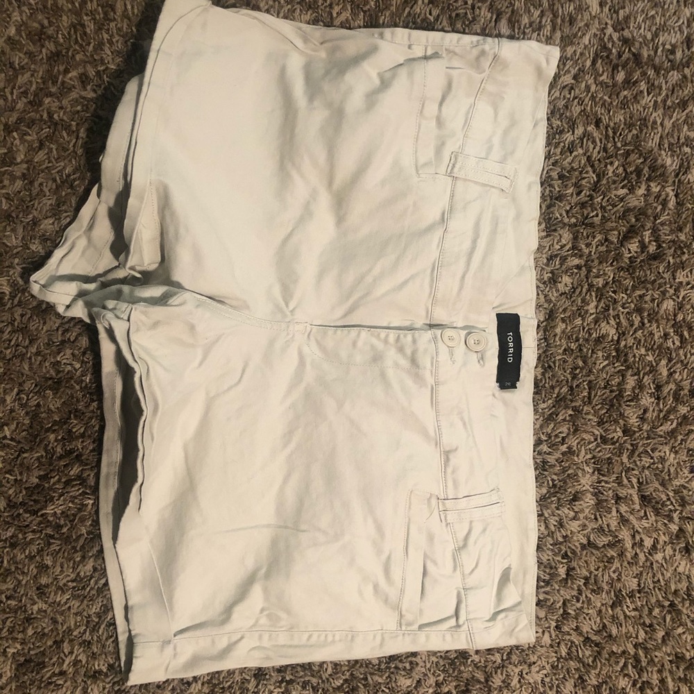 Cream shorts